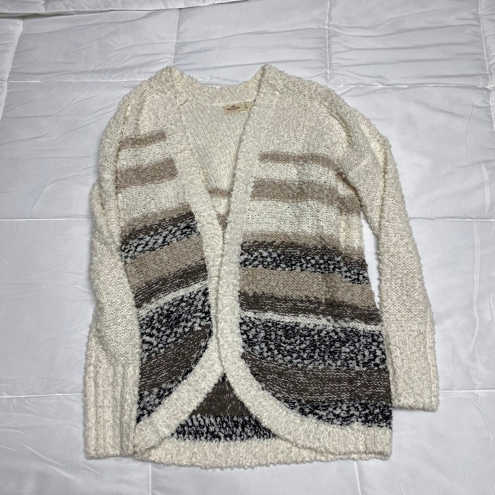 Hollister Cardigan